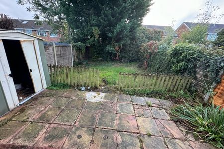 Frankley Lane, Northfield, BIRMINGHAM - Photo 4