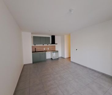 Location Appartement 2 pièces 48m² THONON LES BAINS 74200 - Photo 5