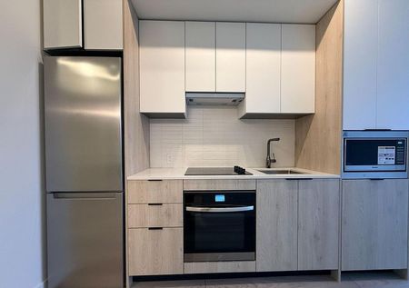 For Lease - 1007 The Queensway Way Unit# 505, Toronto, Ontario - Photo 4