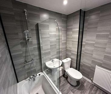 Malpas Close, Hull, HU7 - Photo 5