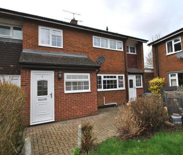 3 bedroom end of terrace house to rent - Photo 3