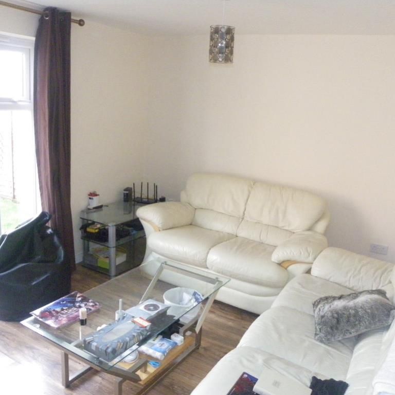 Silverbirch Avenue, Coventry, White Willow Park - Photo 1