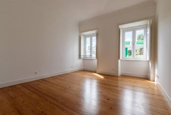 Apartamento T4 em Lisboa