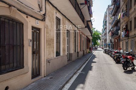 Encantador estudio en la Barceloneta - Photo 2