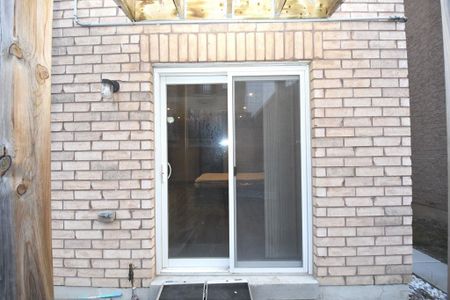 For Lease - 1542 Bruny Avenue Unit# Back, Pickering, Ontario - Photo 2