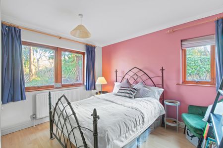 6 bedroom detached house to rent - Photo 4