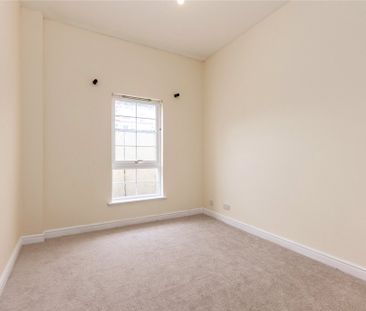 Flat 1, 79A, Slateford Road - Photo 4