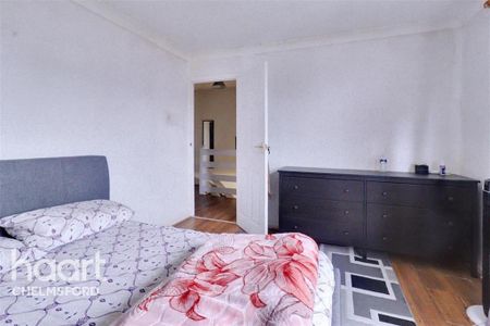 3 bedroom terraced house to rent - Photo 4