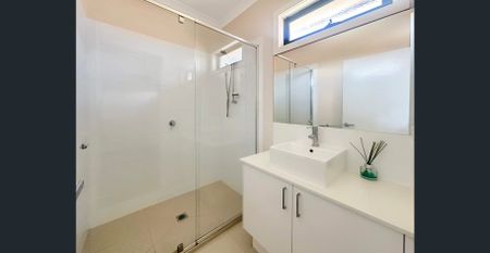 POSITION PERFECT! - Photo 4