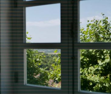 Room in shared apartment in Sintra - Photo 2