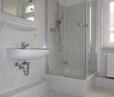 Kleines Reich mit Einbauküche freut sich auf neue Mieter. - Photo 4