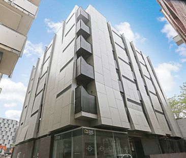 Live, Learn & Thrive in the Heart of Carlton! - Photo 4