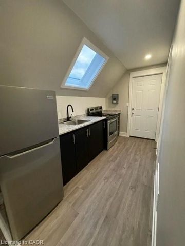 For Lease - 526 King Street Unit# 4, Hamilton, Ontario - Photo 2