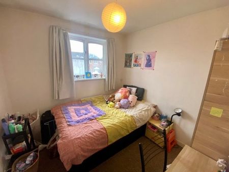 £93 pppw pppw 11 Heron Drive, Lenton, Property for rent - Photo 3