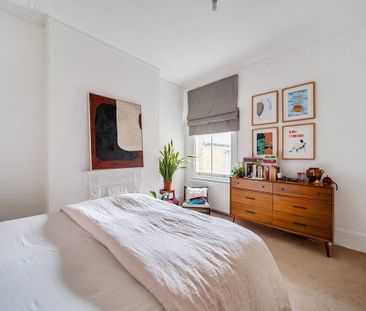 3 bedroom flat to rent - Photo 3