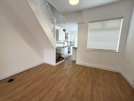 Balfour Street, St Helens WA10 4BQ - Photo 5