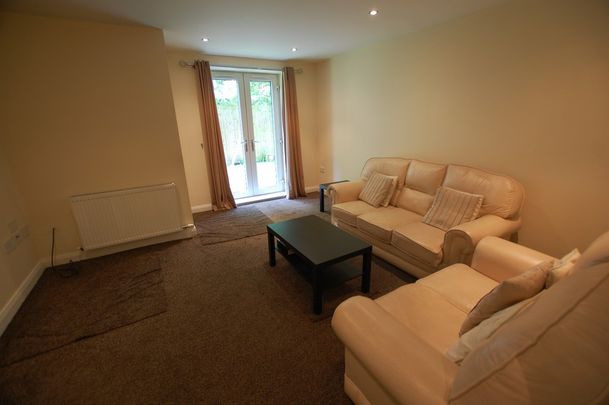 Clifton Park Swinton Manchester Greater Manchester - Photo 1