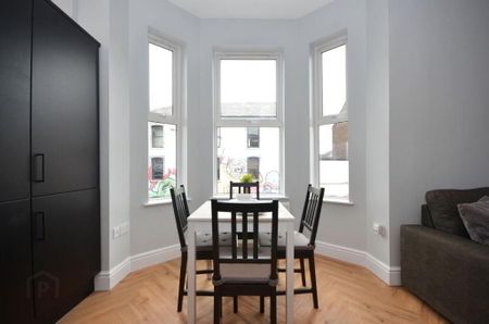 Apartment 2 110 Wellesley Avenue, Belfast, BT9 6DH - Photo 3