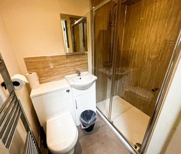 2 bedroom apartment to rent - Photo 6