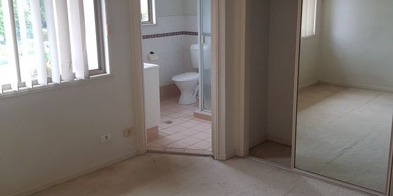 Upper Coomera - Photo 3