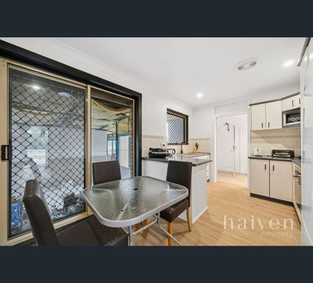 27 Eileen Street (Bedroom 4), Gosnells, WA 6110 - Photo 4