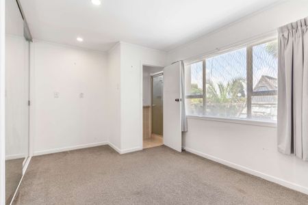 91A Gossamer Drive Pakuranga - Photo 5