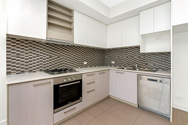 Everything at your door step! - Photo 1