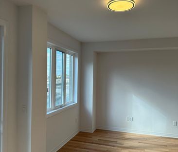 For Lease - 8 Poett Avenue, Stratford, Ontario - Photo 6