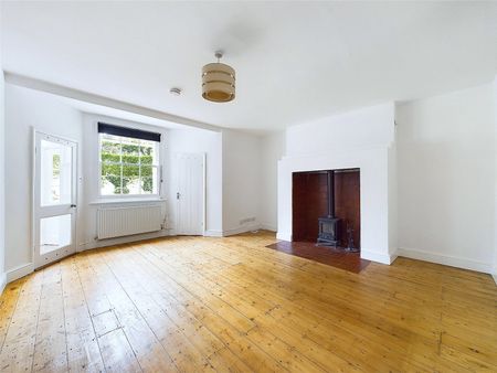 The Barons, St Margarets - 1 bedroomProperty for lettings - Chasebuchanan - Photo 2