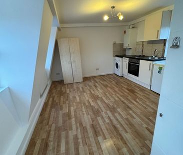 Studio Flat, Downs Road, E5 - Photo 5