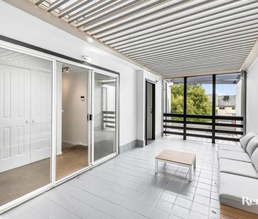 Alfresco Style, Prized Pocket - Photo 1