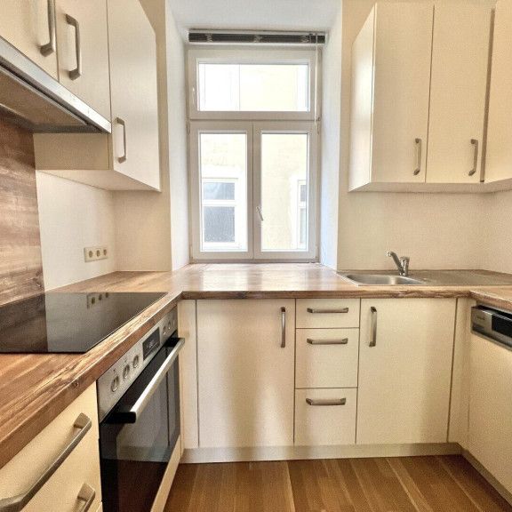 360° TOUR // NUSSDORFER ALTBAUWOHNUNG - Foto 1