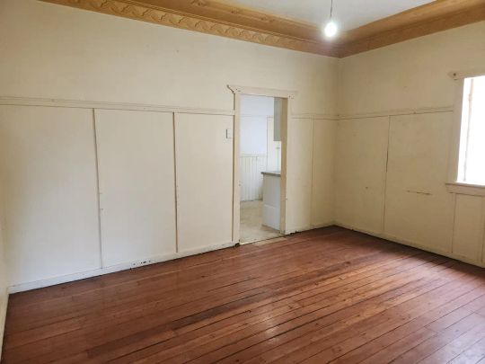 “2 BEDROOM UNIT IN CBD” - Photo 1
