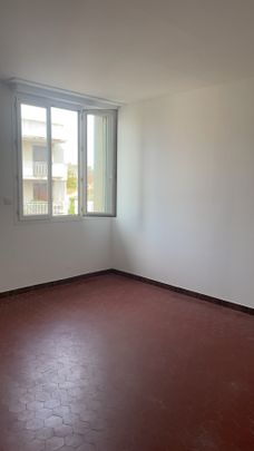 AVIGNON Proche centre ville / gare routière Appartement T3/4 - 58 m² - Photo 1