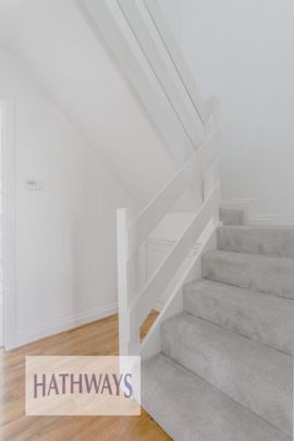 2 bedroom property to rent - Photo 1