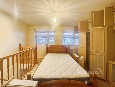 Blackamoor Lane, Maidenhead, SL6 - Photo 4