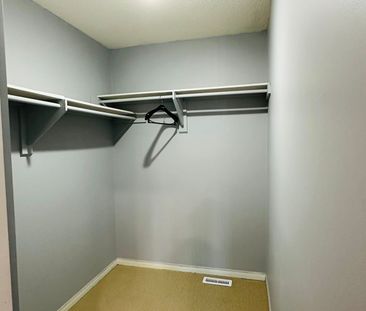 For Lease - 67 Eldridge Place Unit# Main, Whitby, Ontario - Photo 2
