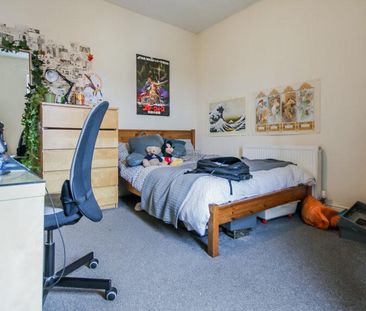 5 bedroom terraced house to rent - Photo 3
