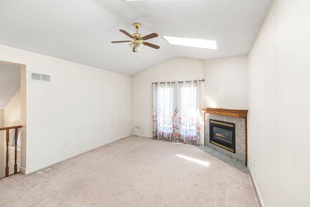 For Lease - 206 Bay Street, Hamilton, Ontario - Photo 1