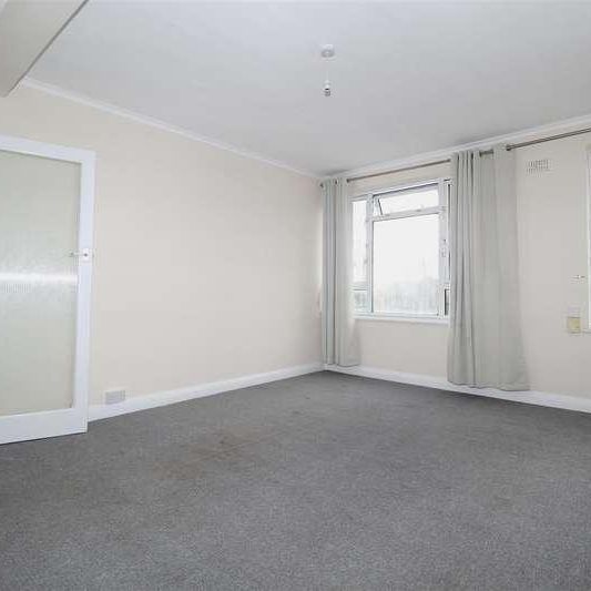 Lincoln Court, Enfield, EN2 - Photo 1