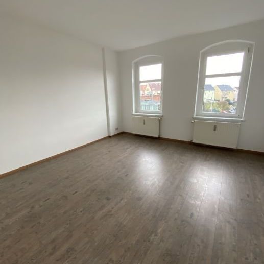 SchÃ¶ne gerÃ¤umige 2 Raum Wohnung in Zwickau, Oberplanitz ab sofort zu vermieten - Foto 1