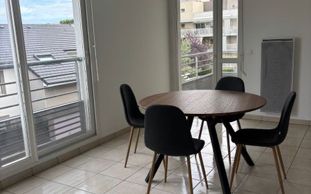 Appartement à louer 2 pièces • 47 m2 Annemasse - Photo 3