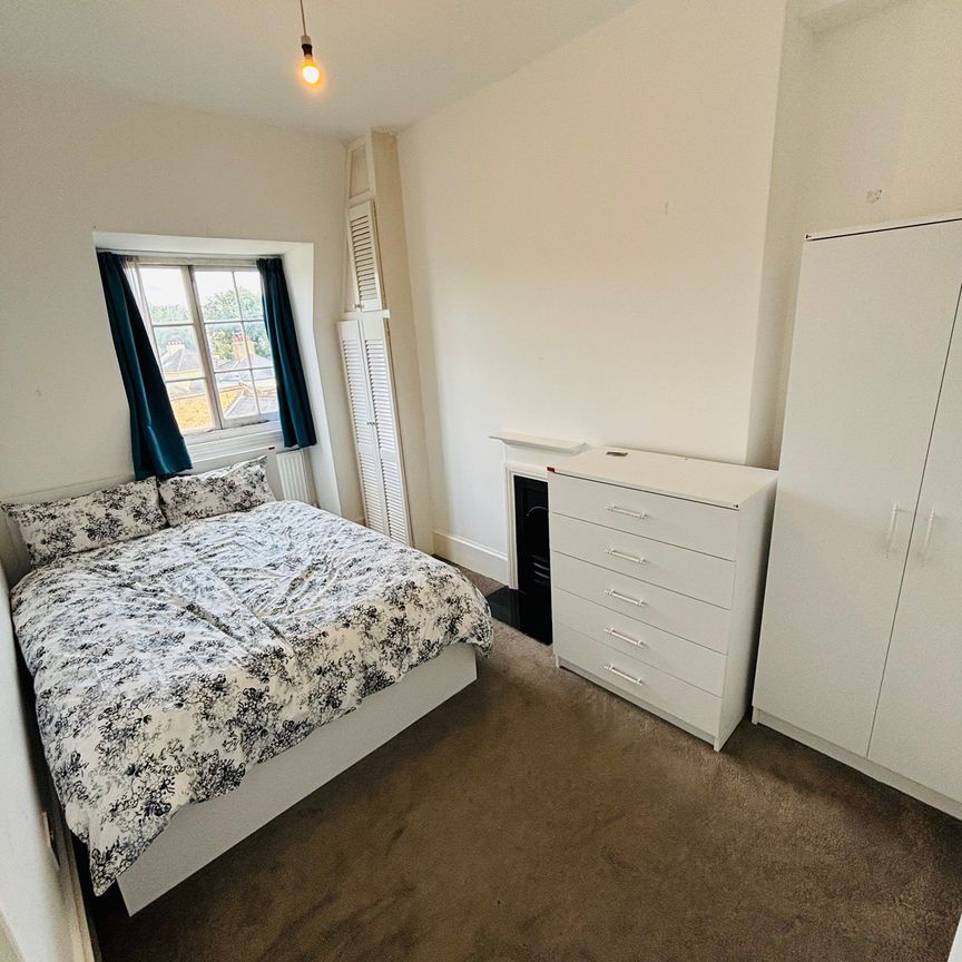 RM5 Lewisham High Street | Lewisham | London | SE13 6AA - Photo 1