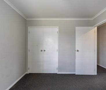 Executive Family Home - Photo 5