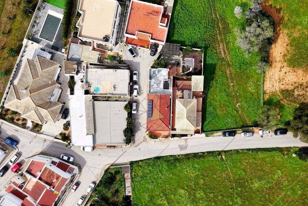 Luxury Villa for rent in Portimão, Portugal - Photo 1