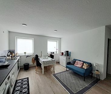 Vollmodernisierte 2-Zimmer-Wohnung in Bremerhaven-Geestemünde - Foto 2