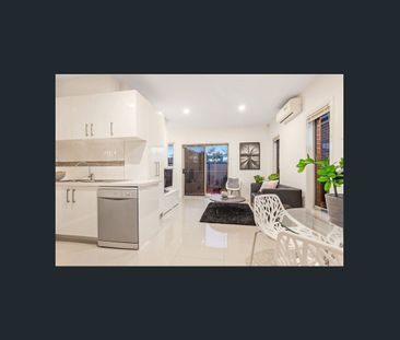 Rental includes Utilities (Elec,Gas,Water) Comfortable, Modern, Eff... - Photo 1
