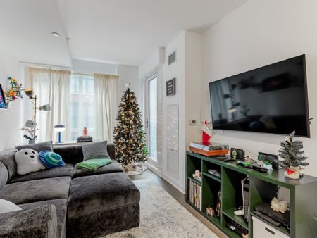 For Lease - 115 Blue Jays Way Unit# 617, Toronto, Ontario - Photo 2