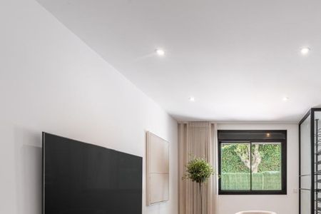 3 bedroom luxury Flat for rent in Nueva Andalucia, Andalusia - Photo 5