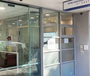 Furnished Studio Apartment - Photo 2